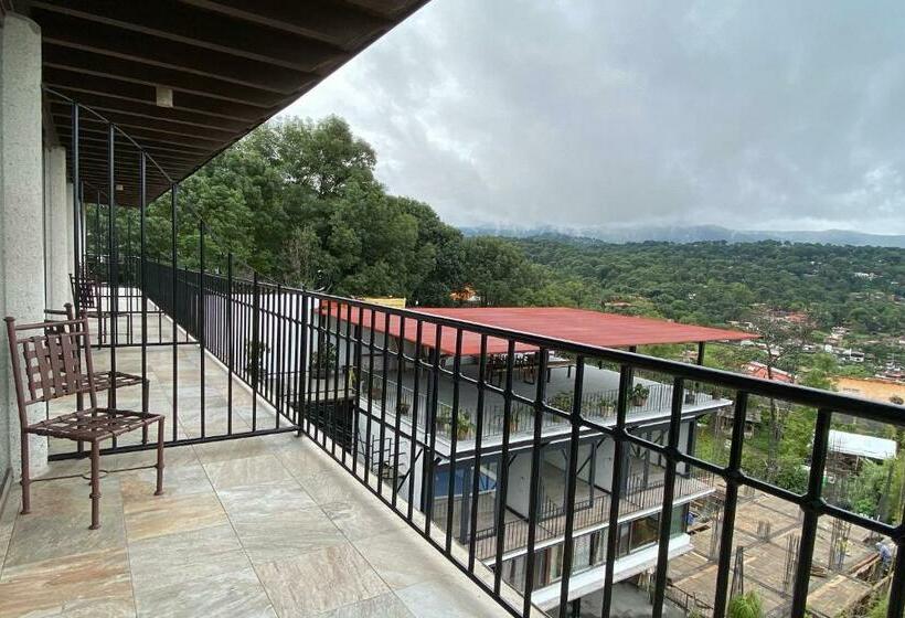 اتاق سوپریور با تخت بزرگ, Santa Rosa