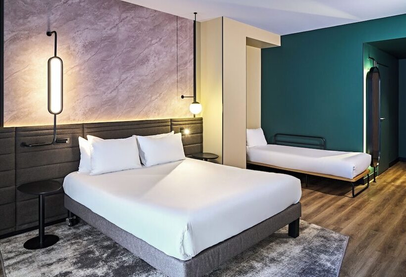 Трехместный Президентский, Novotel Rouen Centre Cathedrale