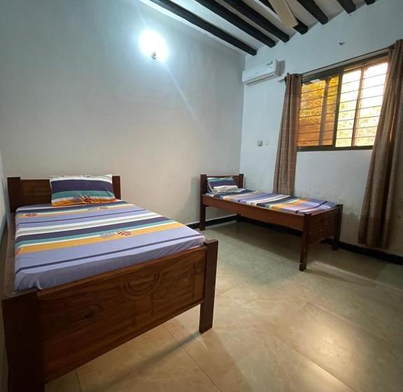 Кровать в Общей Комнате, Natural Kendwa Villa