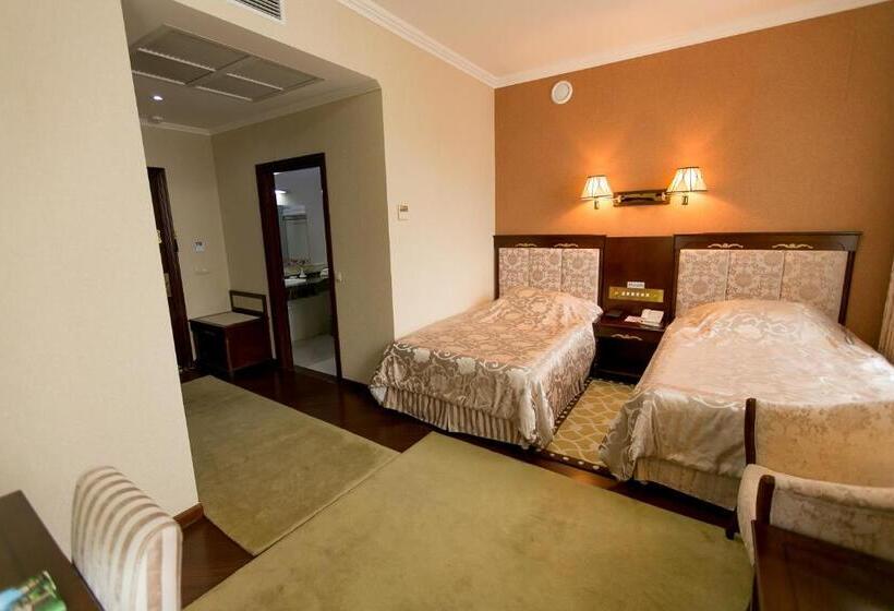سوئیت جونیور کلاسیک, Allureinn Hotel And Spa