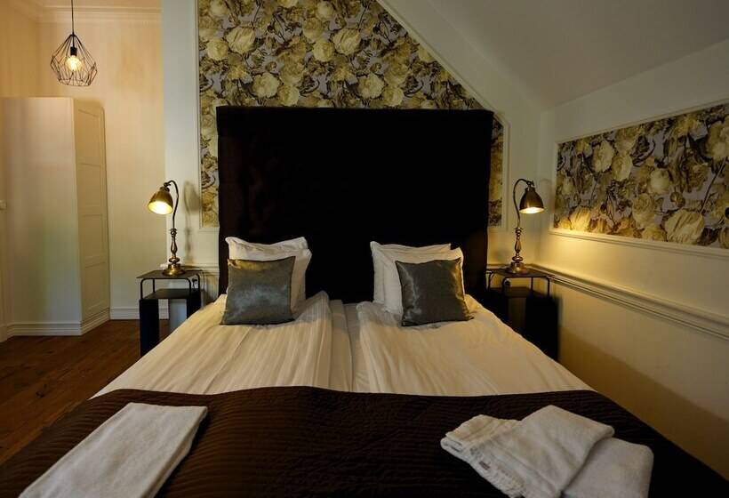 Habitación Estándar, Grenna Hotell