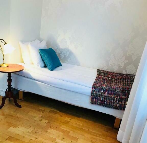 Habitación Estándar Individual, Grenna Hotell