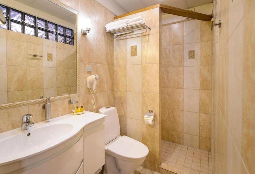اتاق استاندارد, Ränduri Guesthouse
