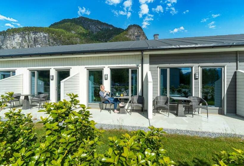Номер Стандарт Вид на Море, Valldal Fjordhotell   By Classic Norway Hotels