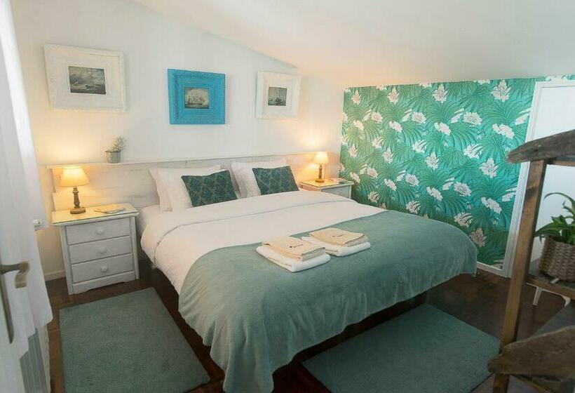 Номер Стандарт Совместная Ванная, Laneez Ericeira Surf House