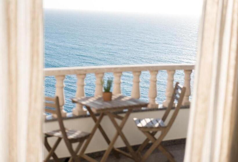 Люкс Вид на Море, Laneez Ericeira Surf House