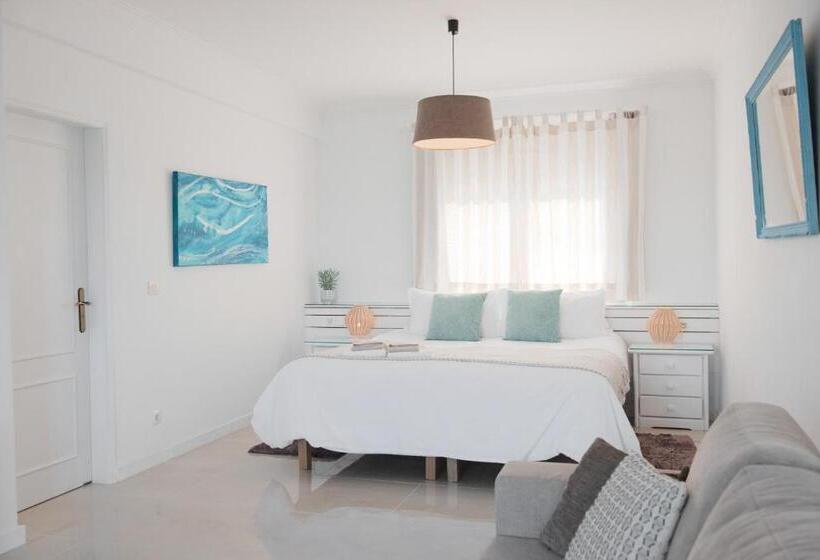オーシャンビュースイート, Laneez Ericeira Surf House