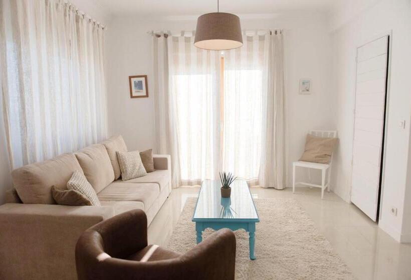 Люкс Вид на Море, Laneez Ericeira Surf House