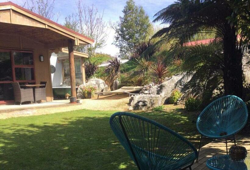 Шале 1 Спальня, The Rocks Chalets