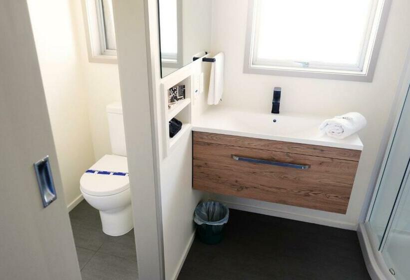 Семейный Номер, Tairua Shores Motel
