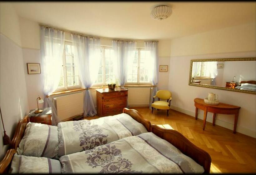 标准间, Bed And Breakfast Wildrose