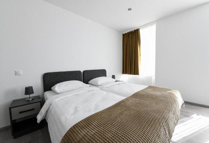 Студио Comfort, De France