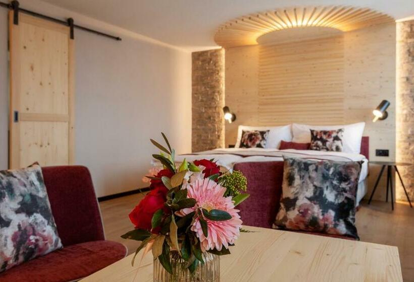 Номер Стандарт, Sonne Andermatt Swiss Quality