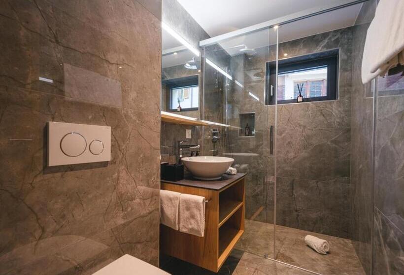 Номер Deluxe с Балконом, Tannenhof