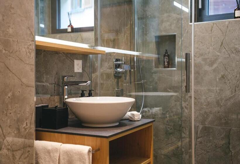 Номер Deluxe с Балконом, Tannenhof