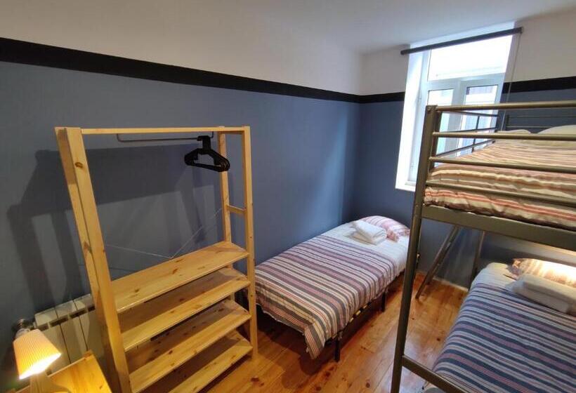 이코노미 패밀리 스위트, Sardines And Friends Hostel 04