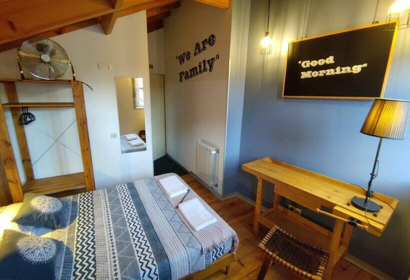 패밀리 룸, Sardines And Friends Hostel 04