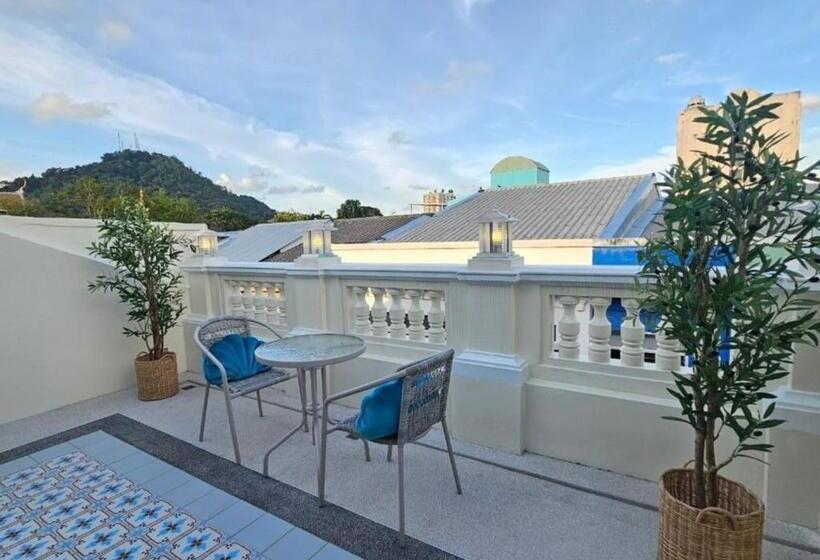 Номер Deluxe, Hawa House Phuket