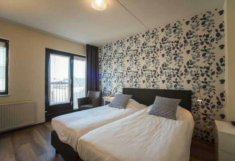 Standard Room, Faber