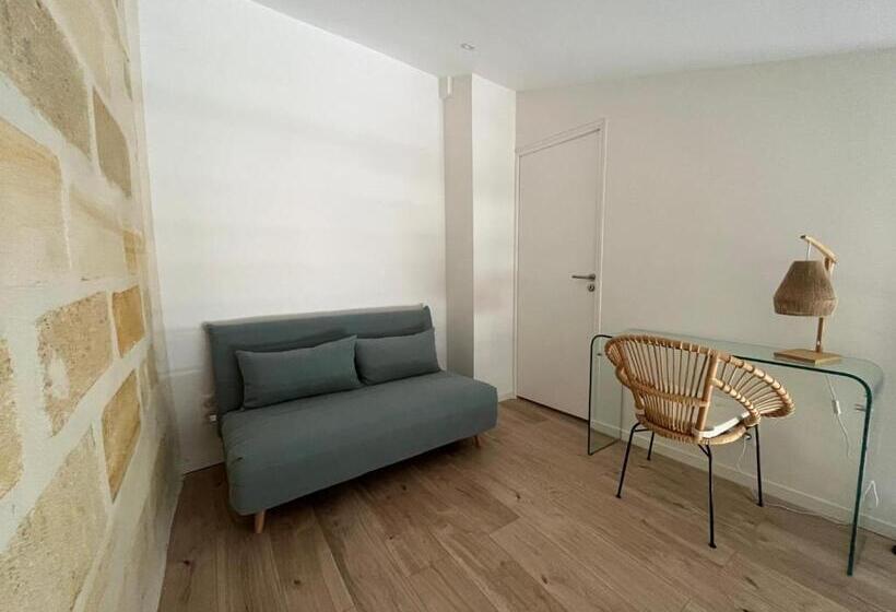 Номер Стандарт с Террасой, Guesthouse Les Maurins