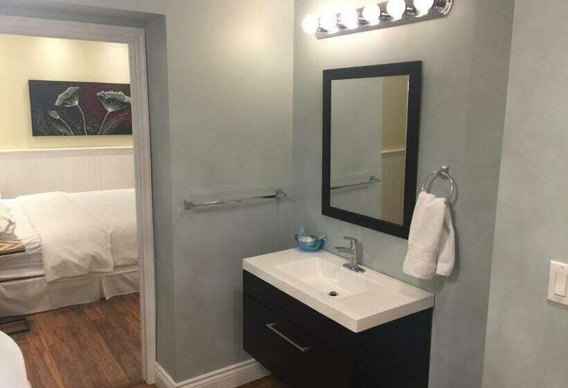 带大床的套房, Grey Rose Suites