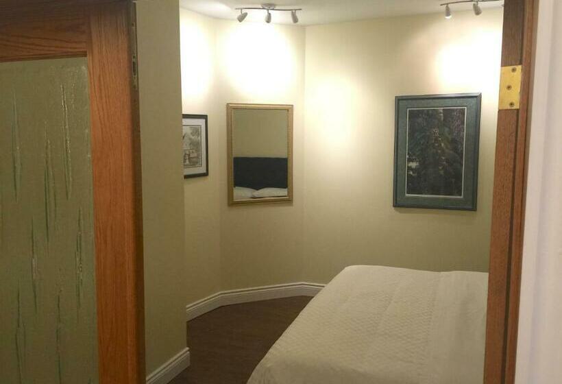 스위트 킹사이즈 침대, Grey Rose Suites