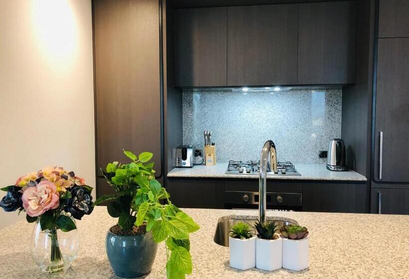 Апартаменты 2 Спальни, 2br Apt In Melbourne Cbd / Melbourne Uni / Rmit