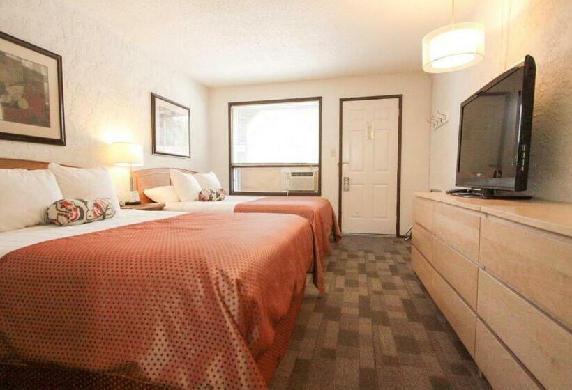 Студия Стандарт Кровать Куин, Crystal Springs Lodge