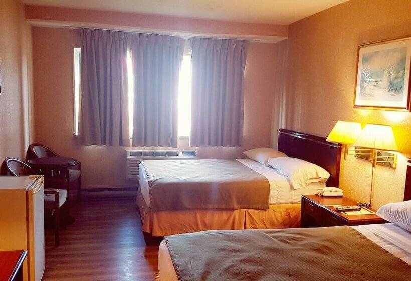 Номер Стандарт 2 Двуспальные Кровати, Chomedey Inn