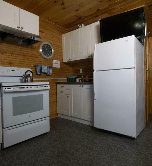 2 Bedroom Superior Room, North Rustico Motel & Cottages