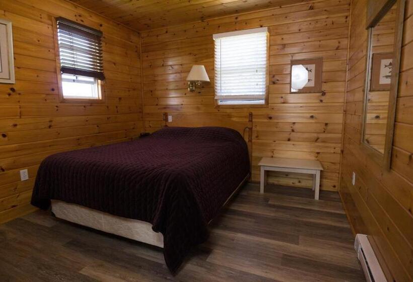 کلبه ییلاقی, North Rustico Motel & Cottages