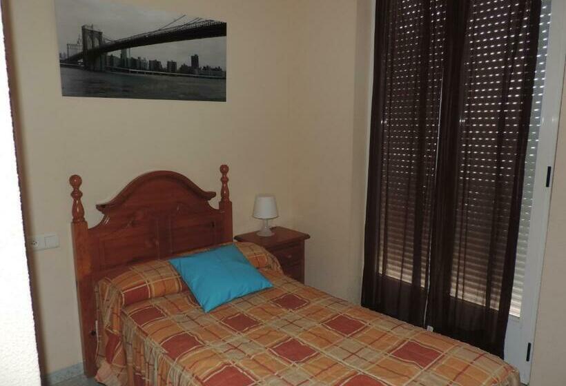 Номер Стандарт, Hostal Sali