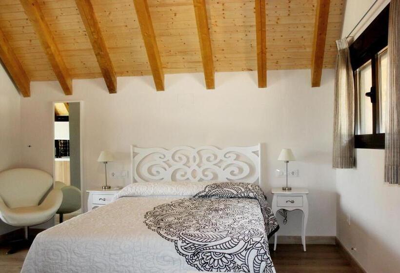 Полулюкс, Complejo Rural La Coronilla