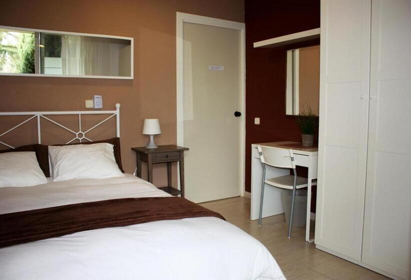 带共用浴室的标准房间, B&b Inés