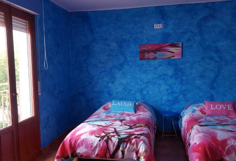 4인용 스탠다드 룸, Hostal A La Sombra Del Laurel
