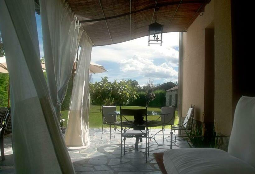 غرفة دور أخير, El Tiempo Recobrado   Hotel De Silencio Y Relax