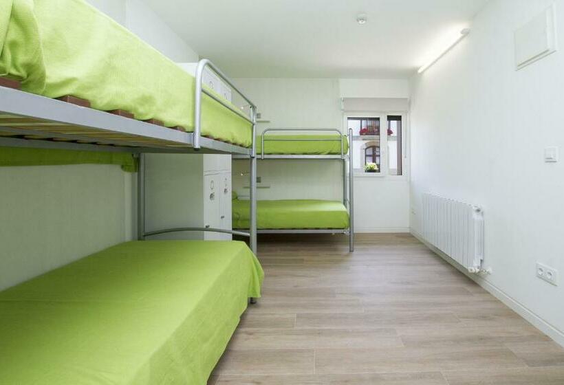 Семейный Номер, Lekeitio Aterpetxea Hostel