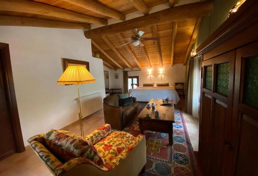 キングサイズベッドのデラックスルーム, Valle Del Arroyo Casas Rurales  Bed & Breakfast