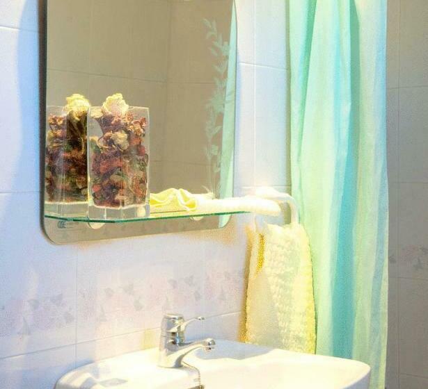 标准三人间, Can Vic