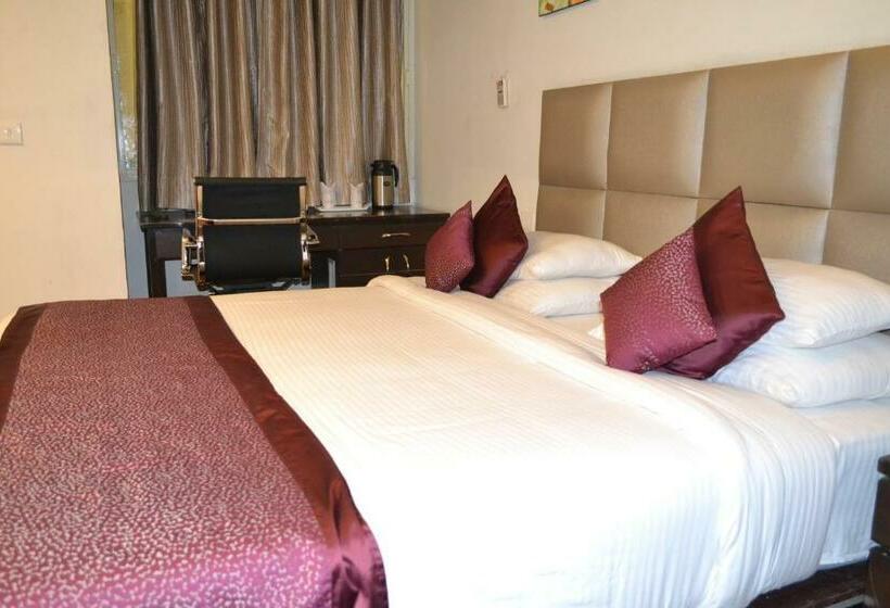 エクゼクティブルーム, Sobti Continental Bareilly