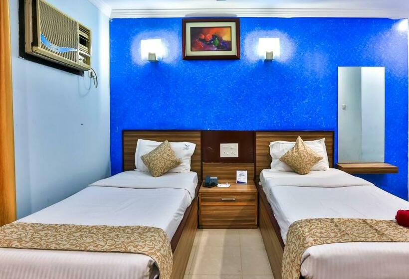 Номер Deluxe, The Blue Lagoon Hotel Premium