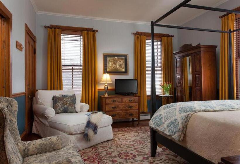 Номер Deluxe, Lang House On Main Street Bed & Breakfast