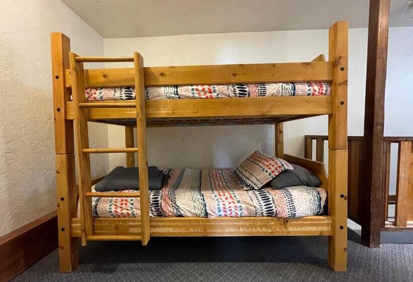 Апартаменты 2 Спальни, Adventures Vacation Rentals