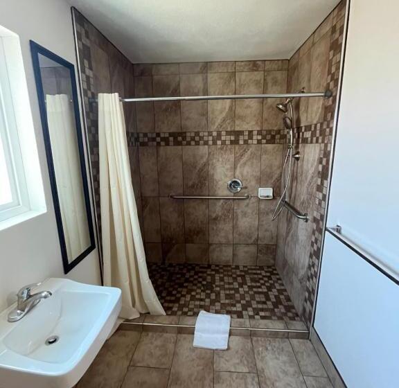 Одноместный Номер Стандарт Адаптированный для Инвалидов, American Inn   Grover Beach   Pismo Beach