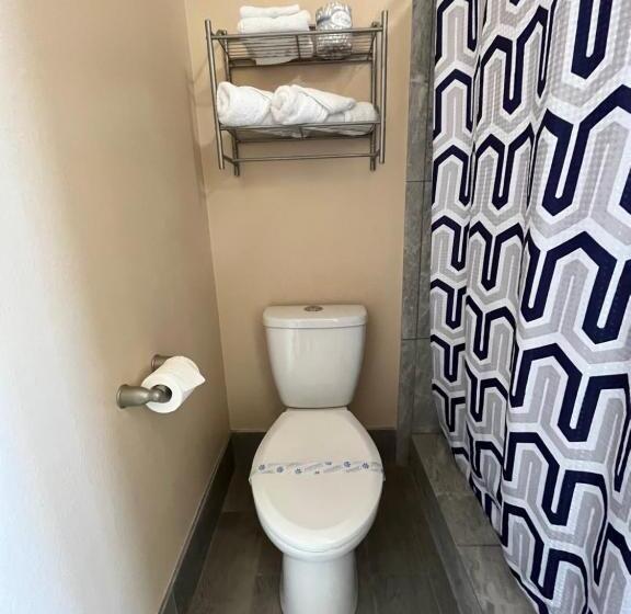 Номер Deluxe Кровать Кинг, American Inn   Grover Beach   Pismo Beach