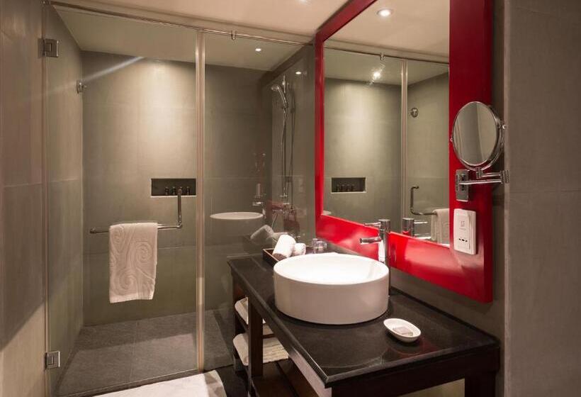 Номер Deluxe Вид на Бассейн, Hard Rock Hotel Goa Calangute