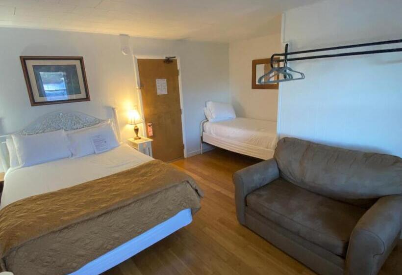 Трехместный Номер Классика, Bromley View Inn