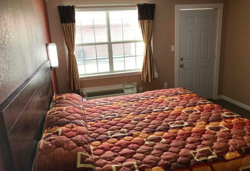 Стандартный Номер Кровать Кинг, Budget Inn   New Albany