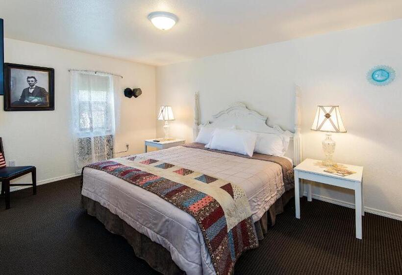 Стандартный Номер Кровать Кинг, Virginia City Inn