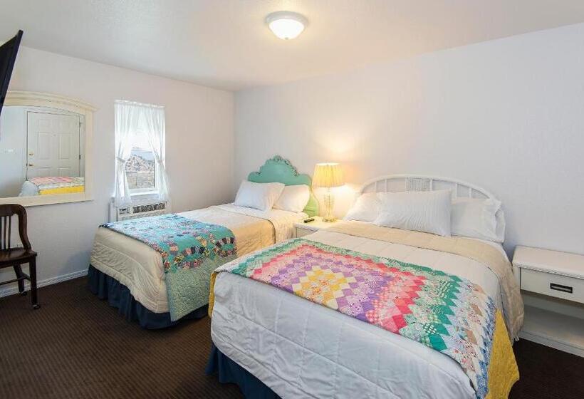 Номер Стандарт, Virginia City Inn
